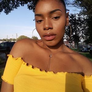 Meet your Posher, Summer